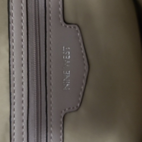 Nine West Muted Mauve/Pink Colored, 3 Compartment, Pre-loved Purse - Picture 9 of 12